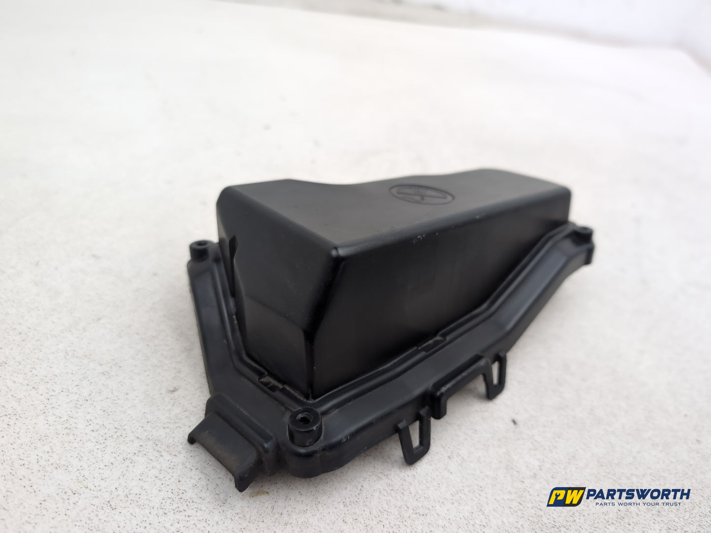 Bmw 5 Series 520d Se Auto F10 Diesel Fuse Relay Box Trim Cover 7555155 2010-2017 - photo 4