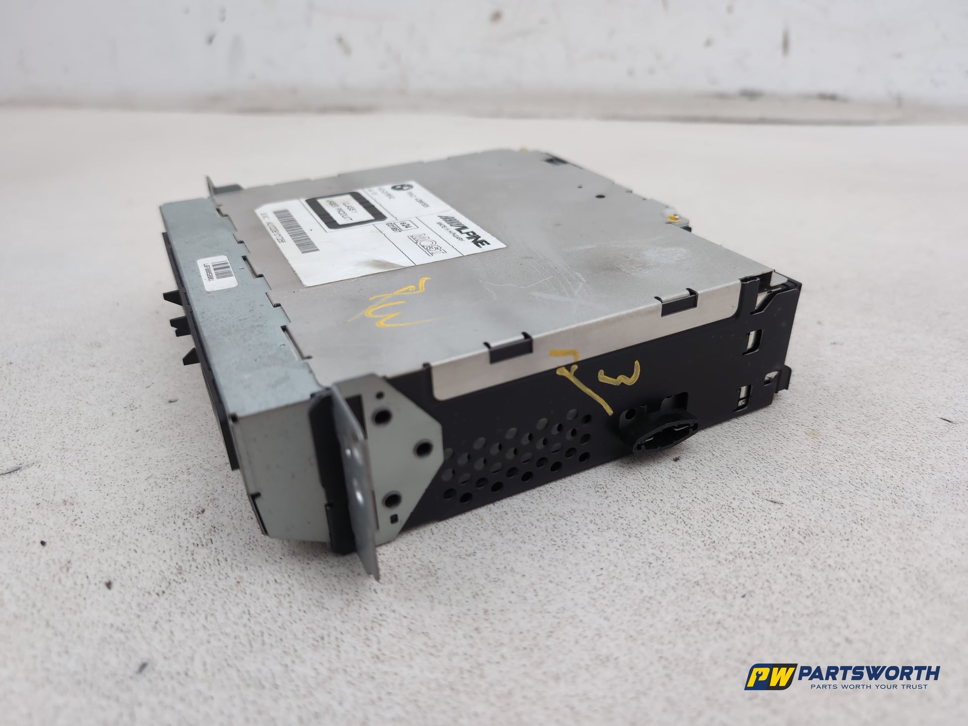 Bmw 5 Series 520d Se Auto F10 Alpine Head Unit Cd Player 4266526 2010-2017 - photo 4