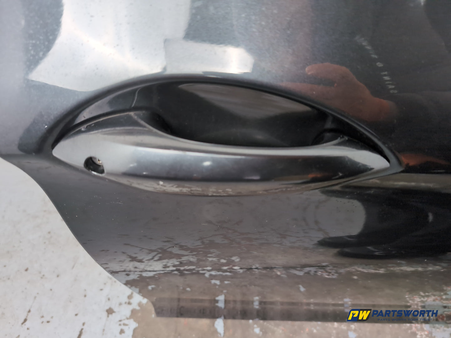 Door Front RH 4