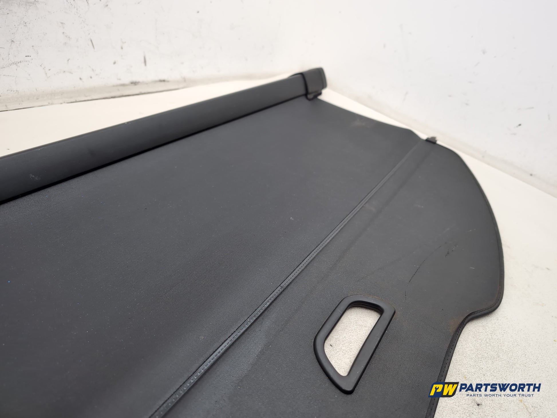 Parcel Shelf 4