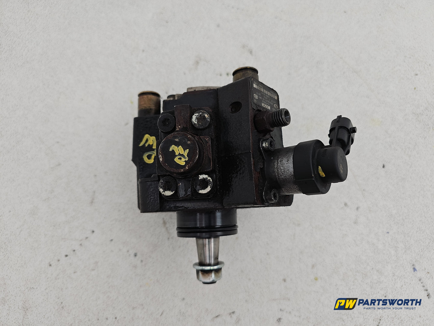 High pressure fuel pump 10