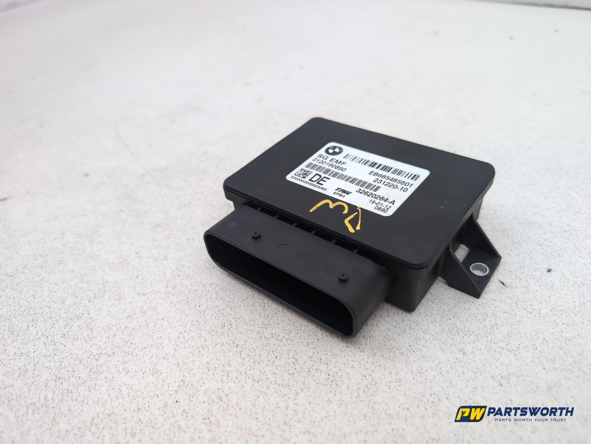 Bmw 5 Series 520d Se Auto F10 Parking Brake Control Module Ecu Unit 685485601 - photo 4