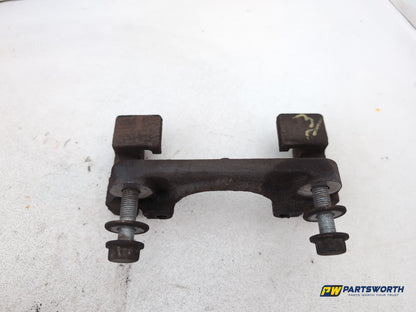 Bmw 5 Series 520d Se Auto F10 Brake Caliper Support Front Rh Driver 2010-2017 - photo 4
