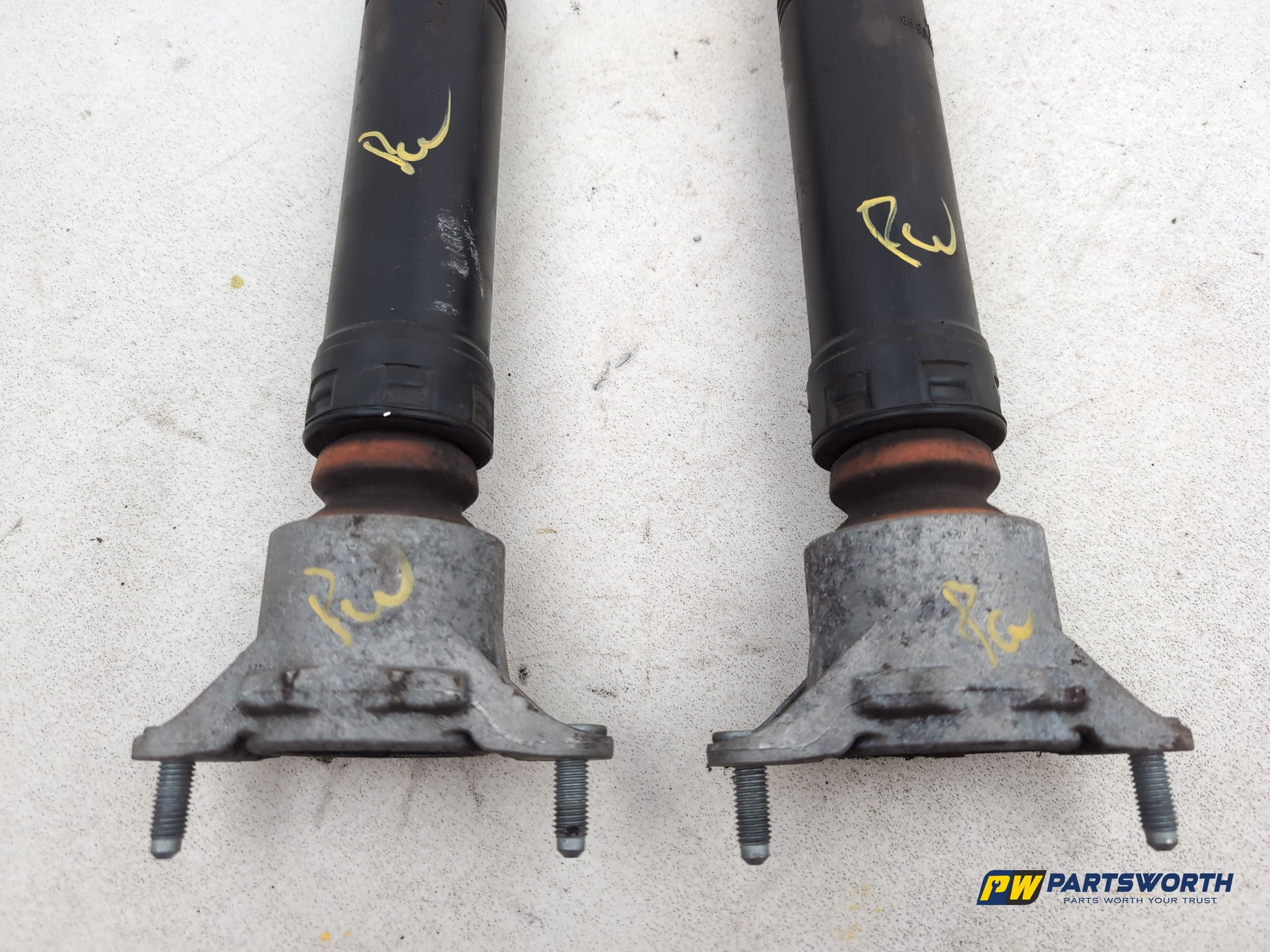 Shock Absorber Rear 4