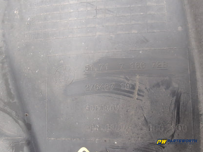 Moulding Wheel Arch Front RH 4