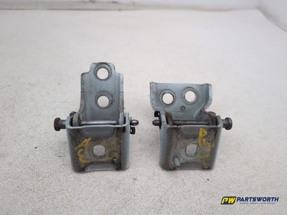 LH Front Door Hinge Pair  4