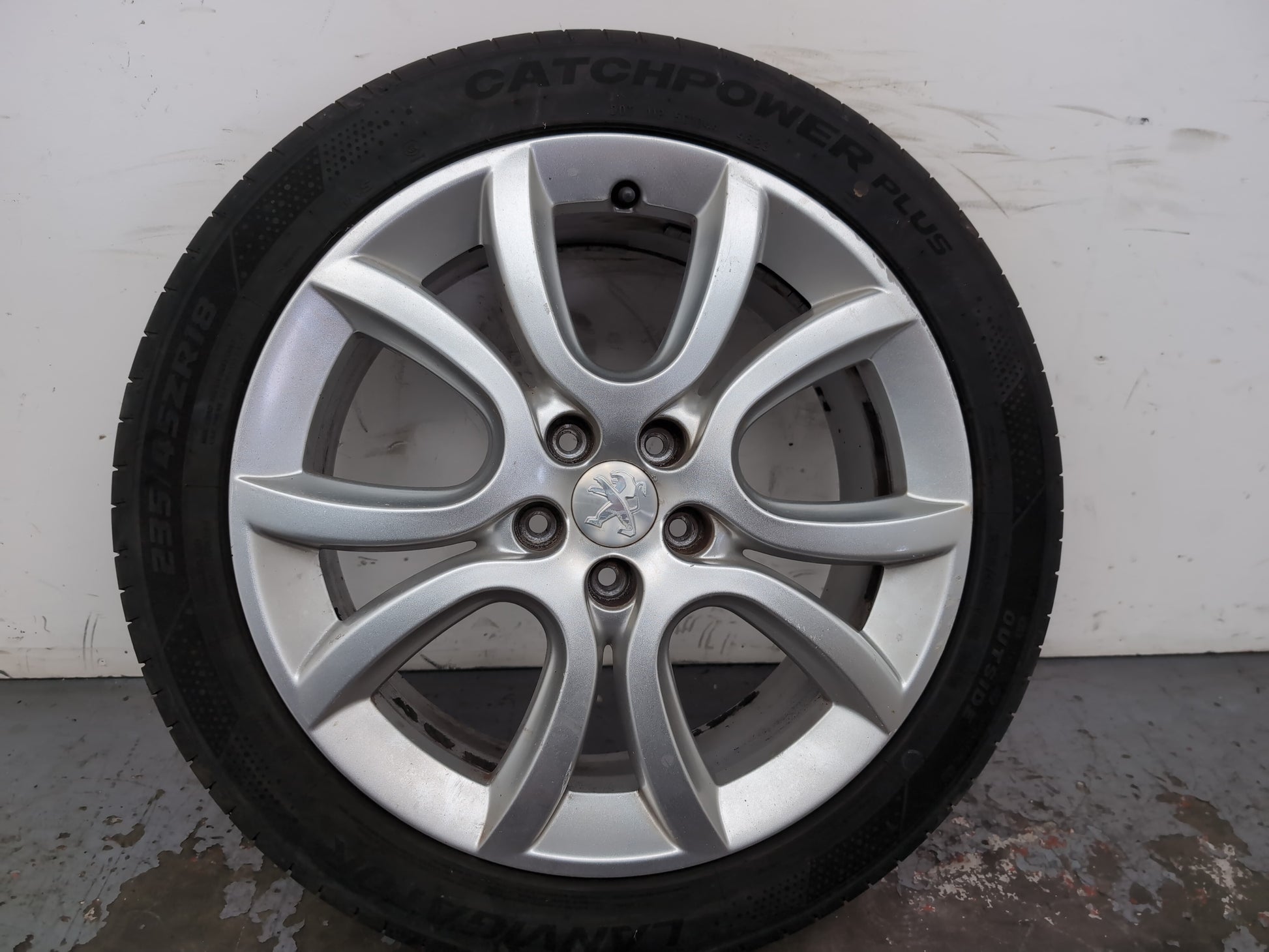 Wheel Road Alloy 4