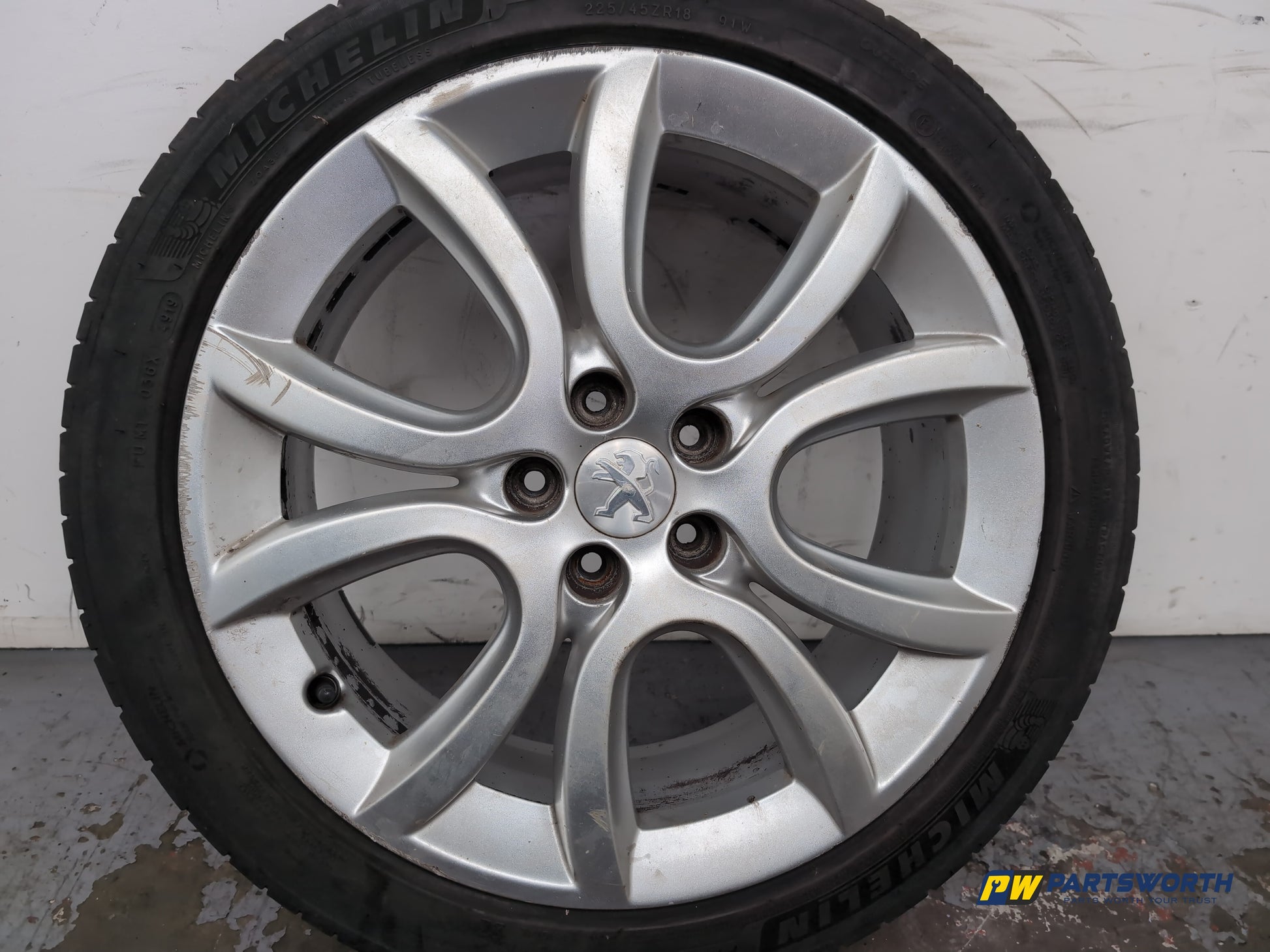 Wheel Road Alloy 4