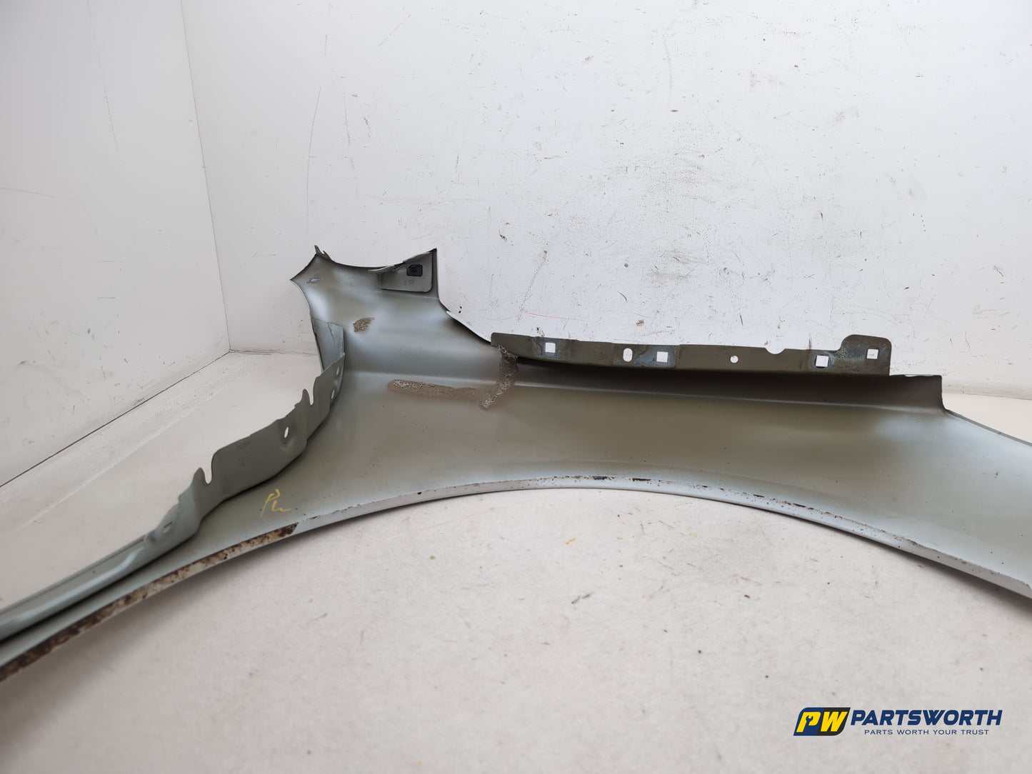 Wing Front LH 10