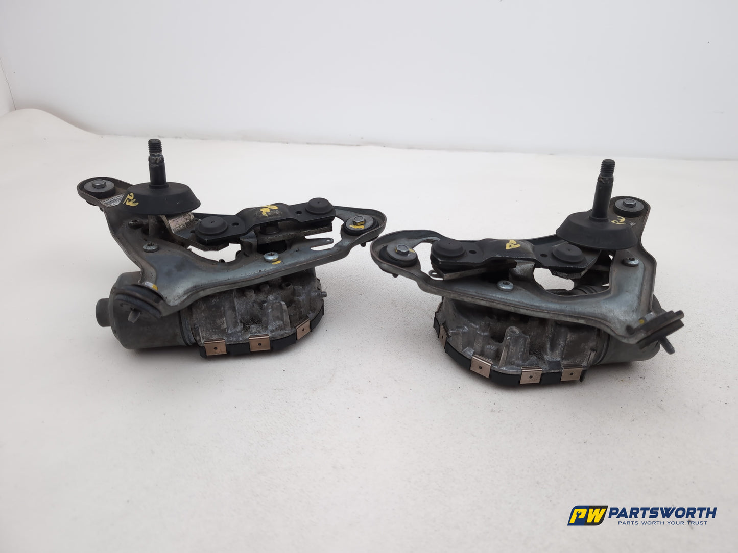 Wiper Motor Front 15
