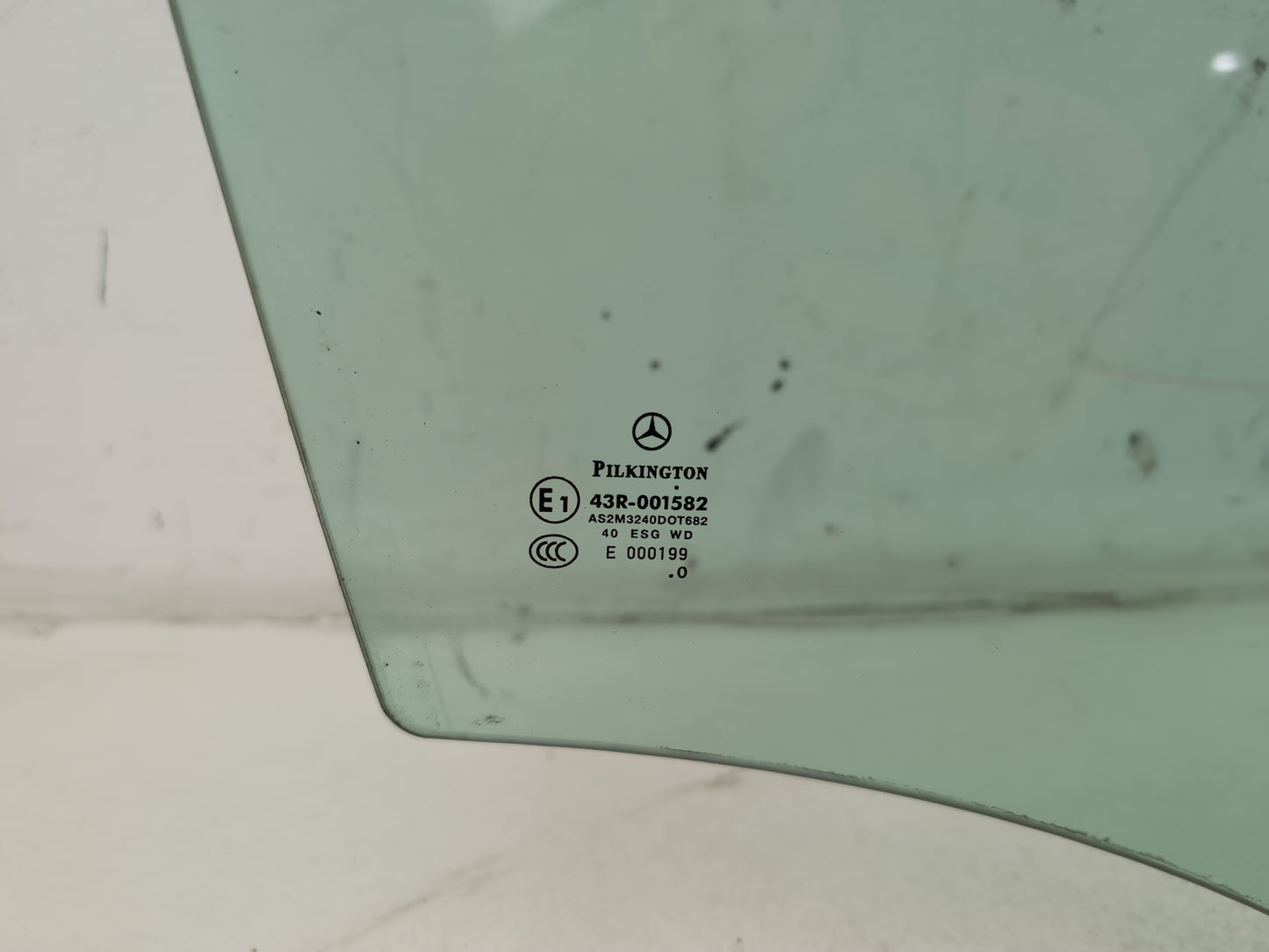 Door Glass Front RH 4