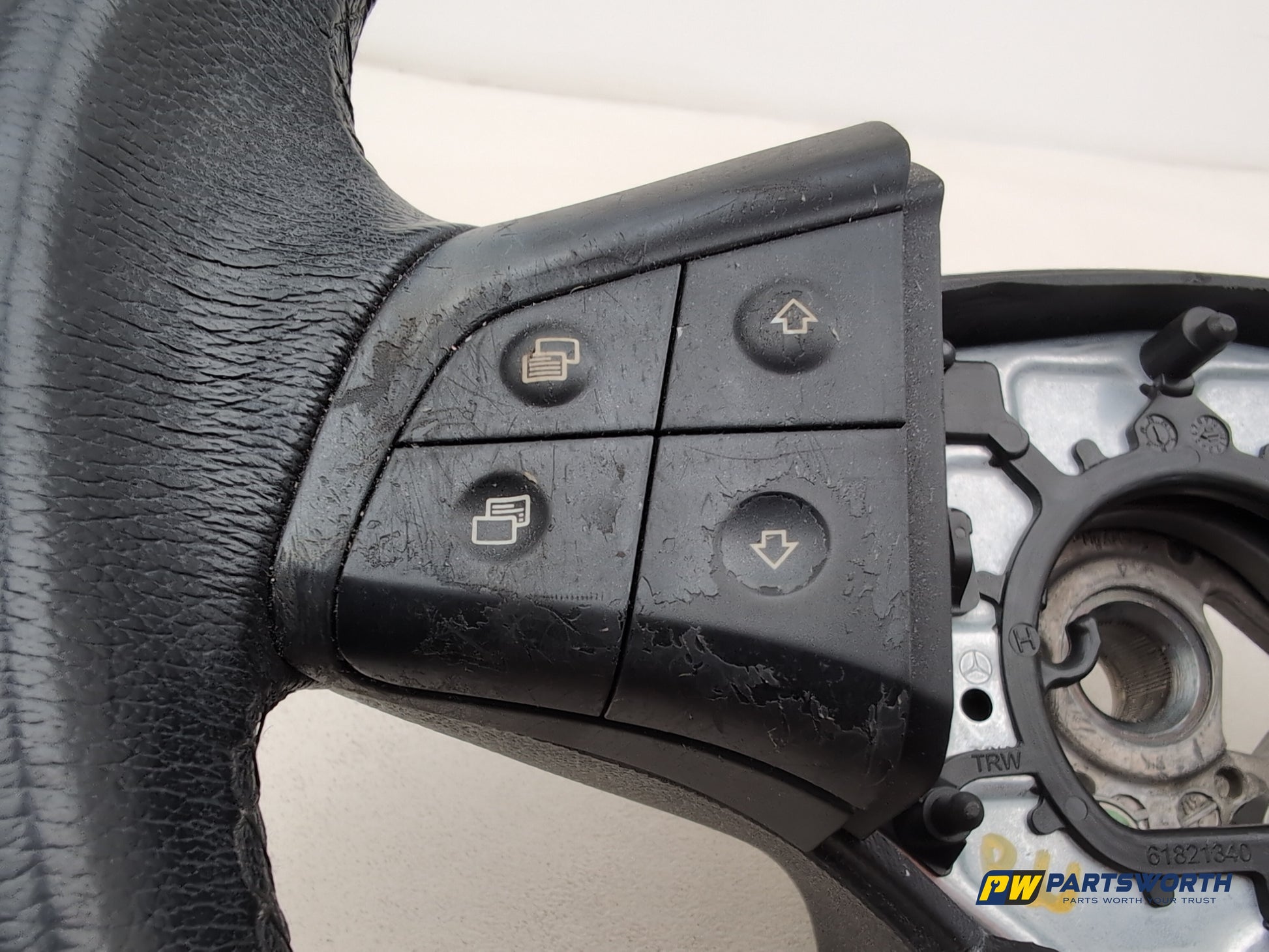 Steering Wheel 4