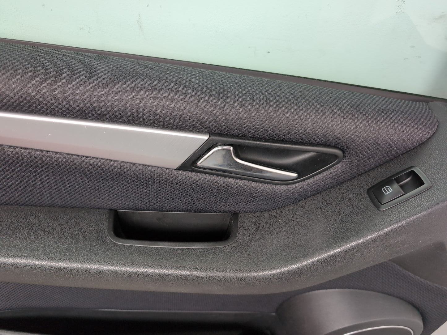 Mercedes-Benz B160 B-Class W245 Mpv Door Front Lh Passenger Side Jupiter Red 589 - photo 10