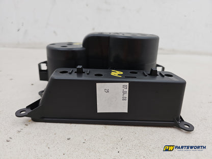 Centre Console Cup Holder 4