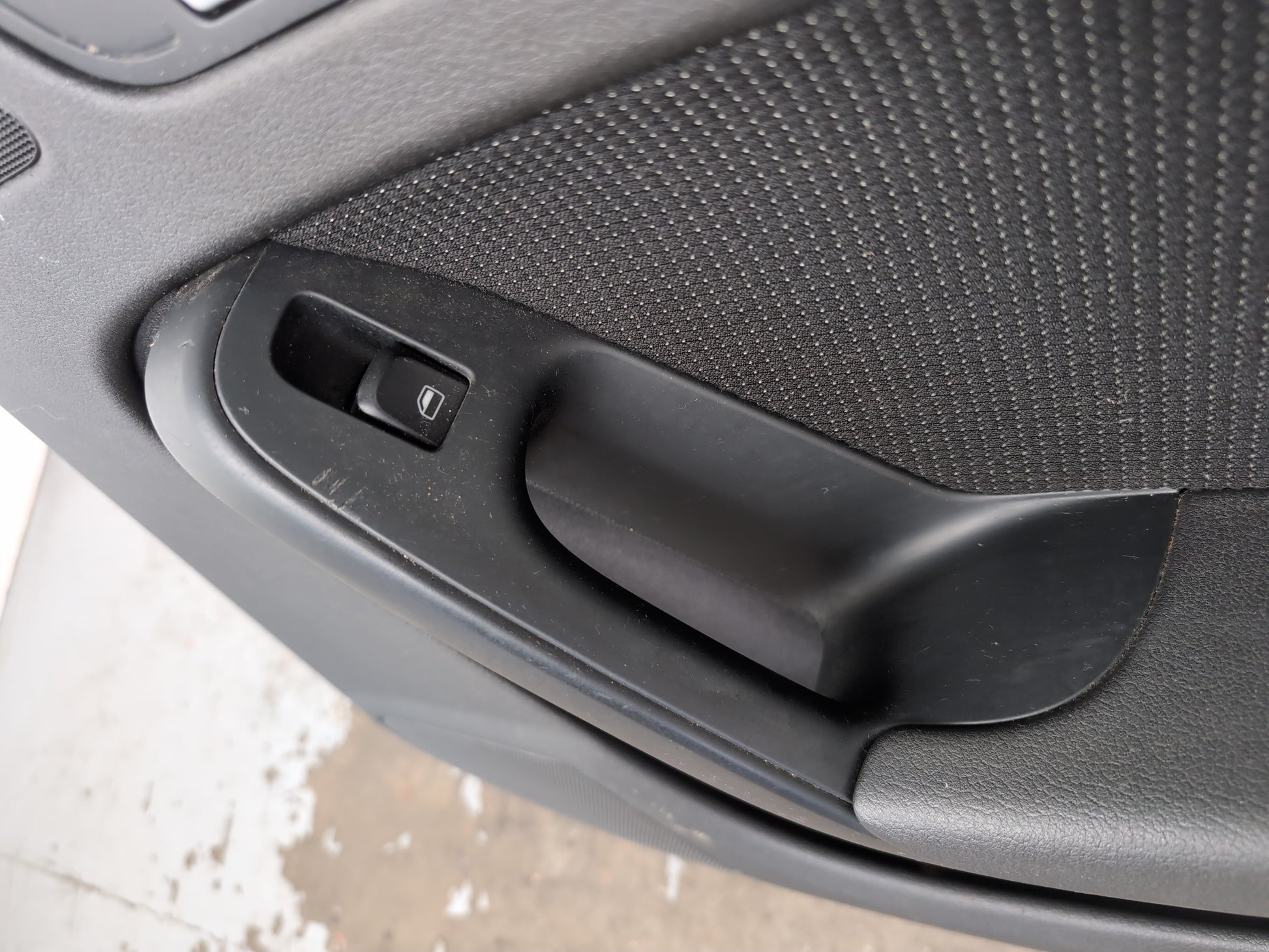 Door Rear RH 10