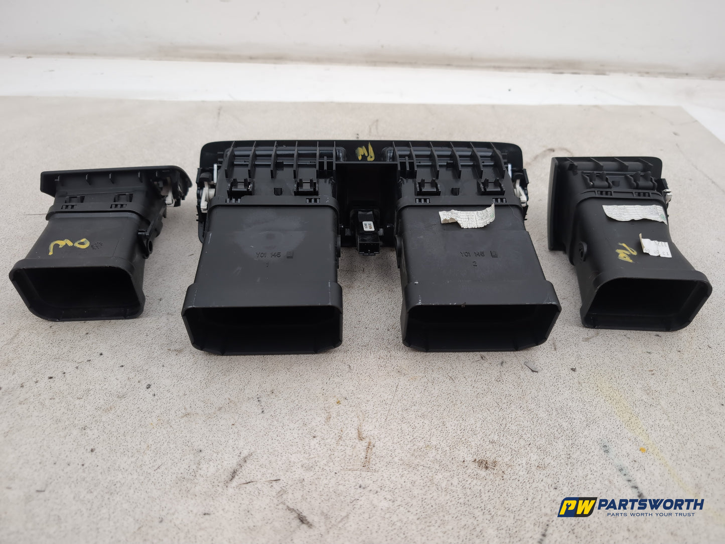 Dashboard Trim With Air Vent  3