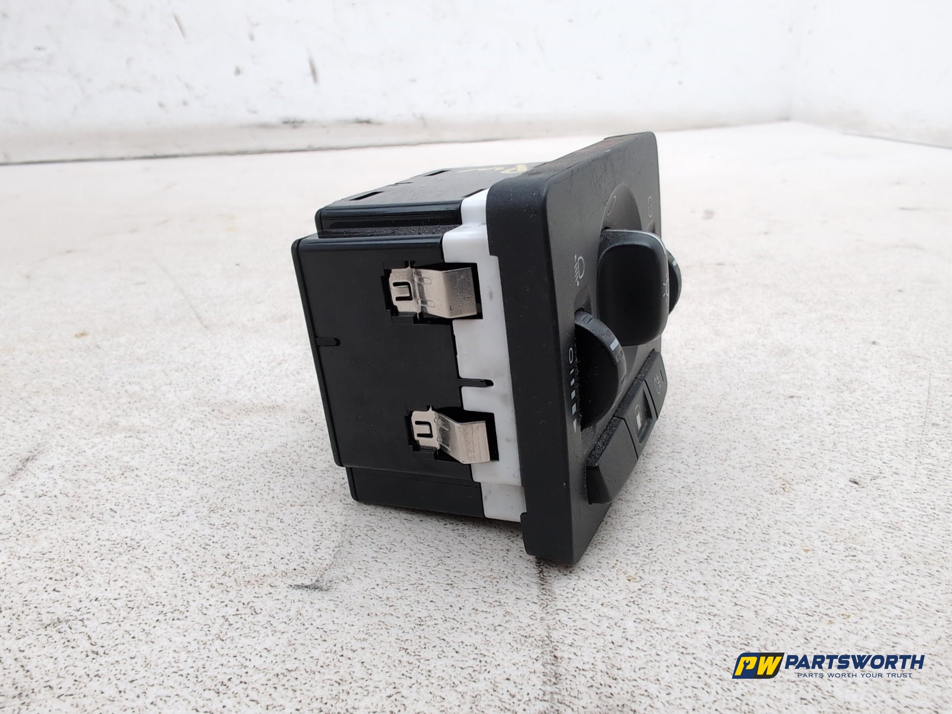 Switch Headlamp 3