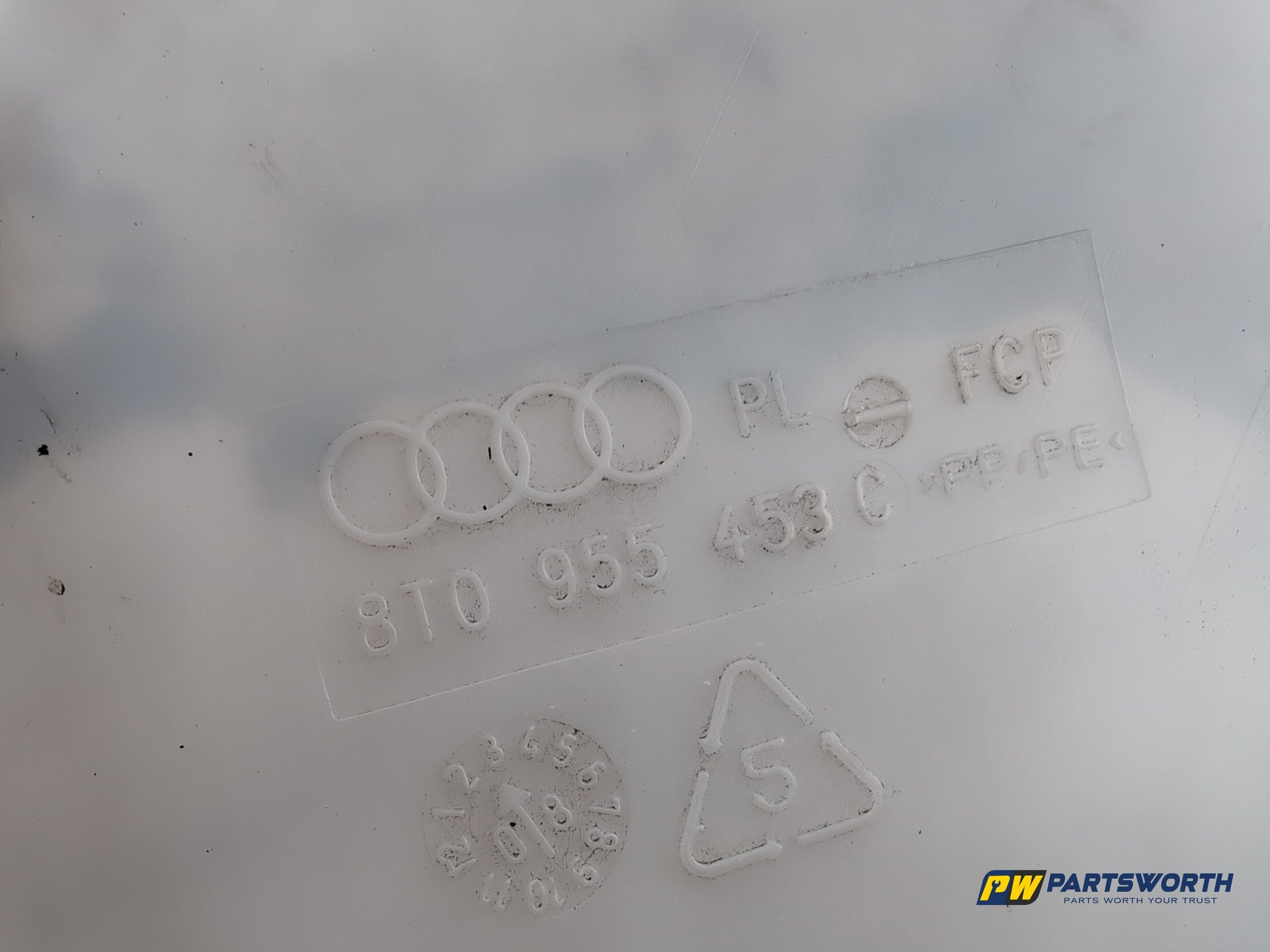 Washer Bottle Windscreen 3