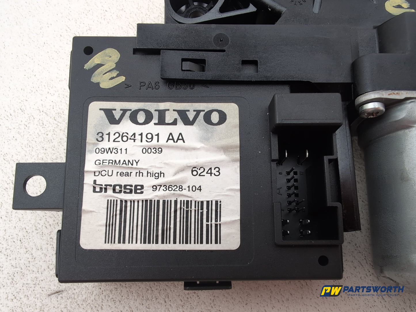 Door Rear Window Regulator RH 3