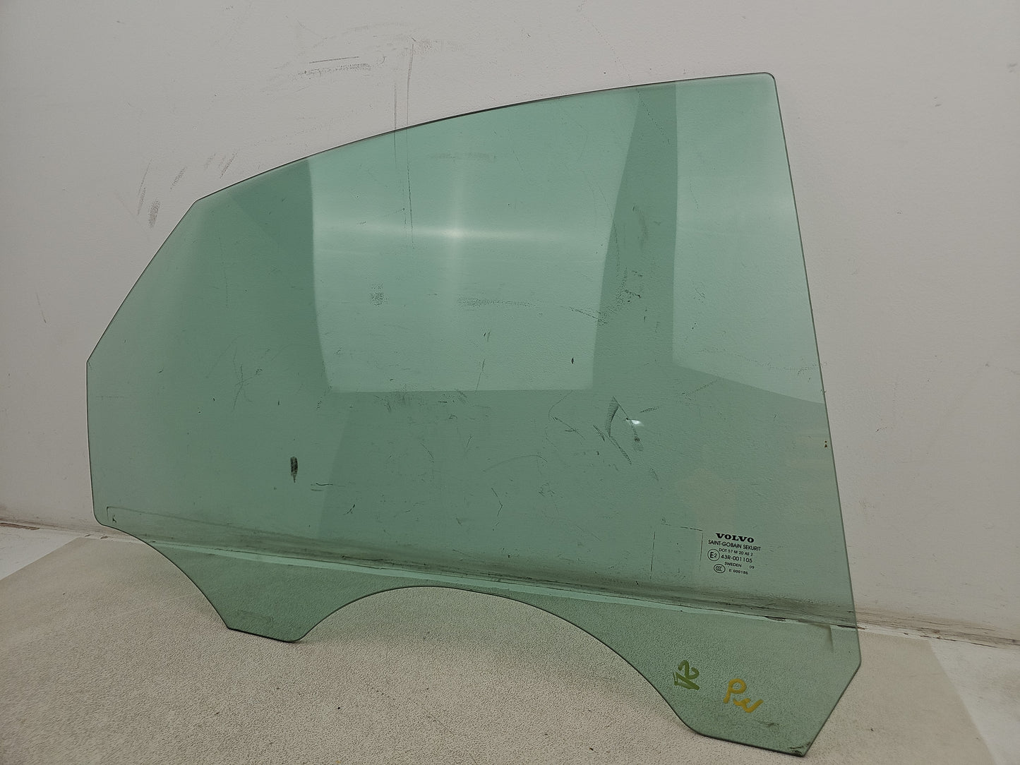 Door Glass Rear RH 3
