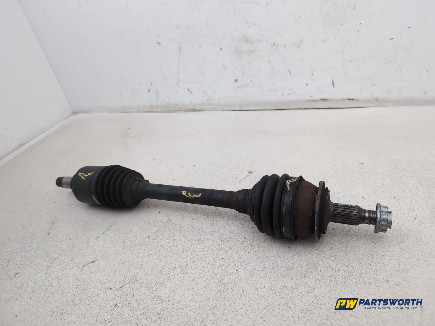 Driveshaft Front LH 3