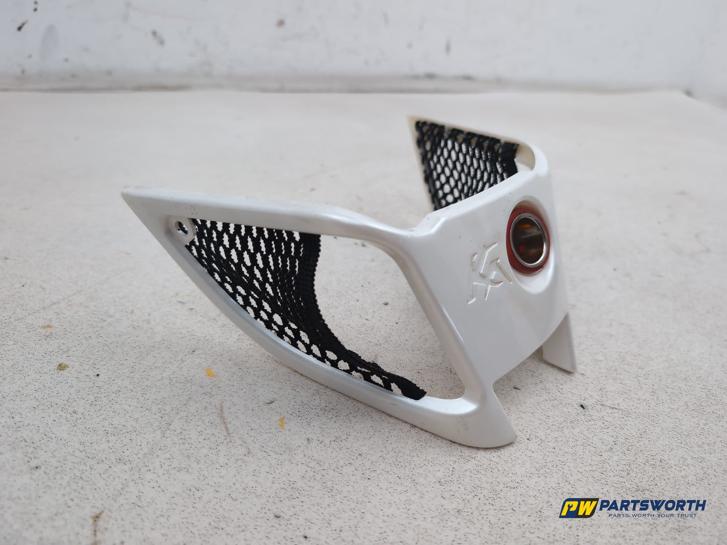 Centre Console Trim  3