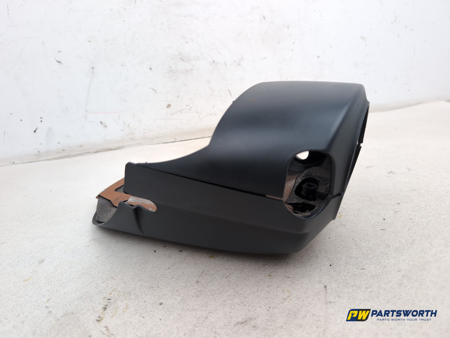 Steering Column Shroud Upper and Lower 3