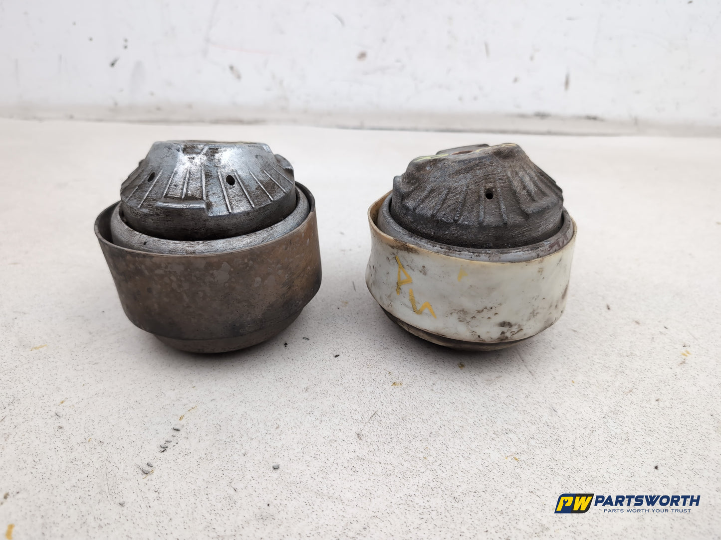 Engine Mounting Bracket 3