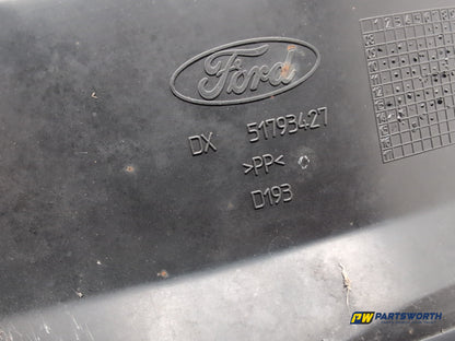 Moulding Wheel Arch Front RH 3