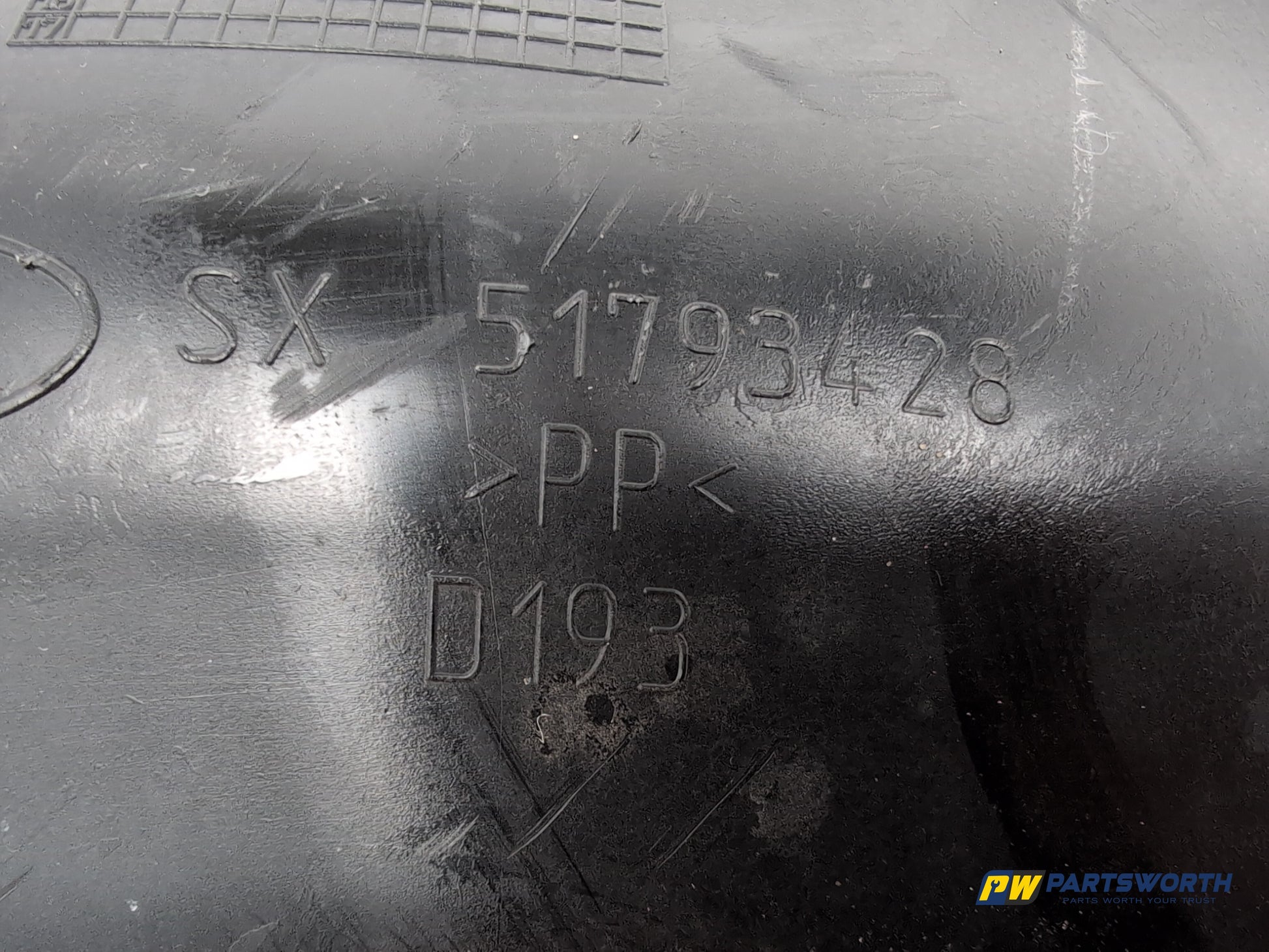 Moulding Wheel Arch Rear LH 3
