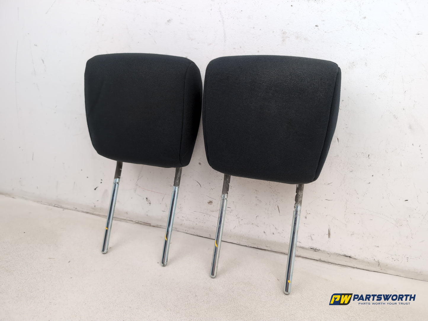 Rear Headrest 3
