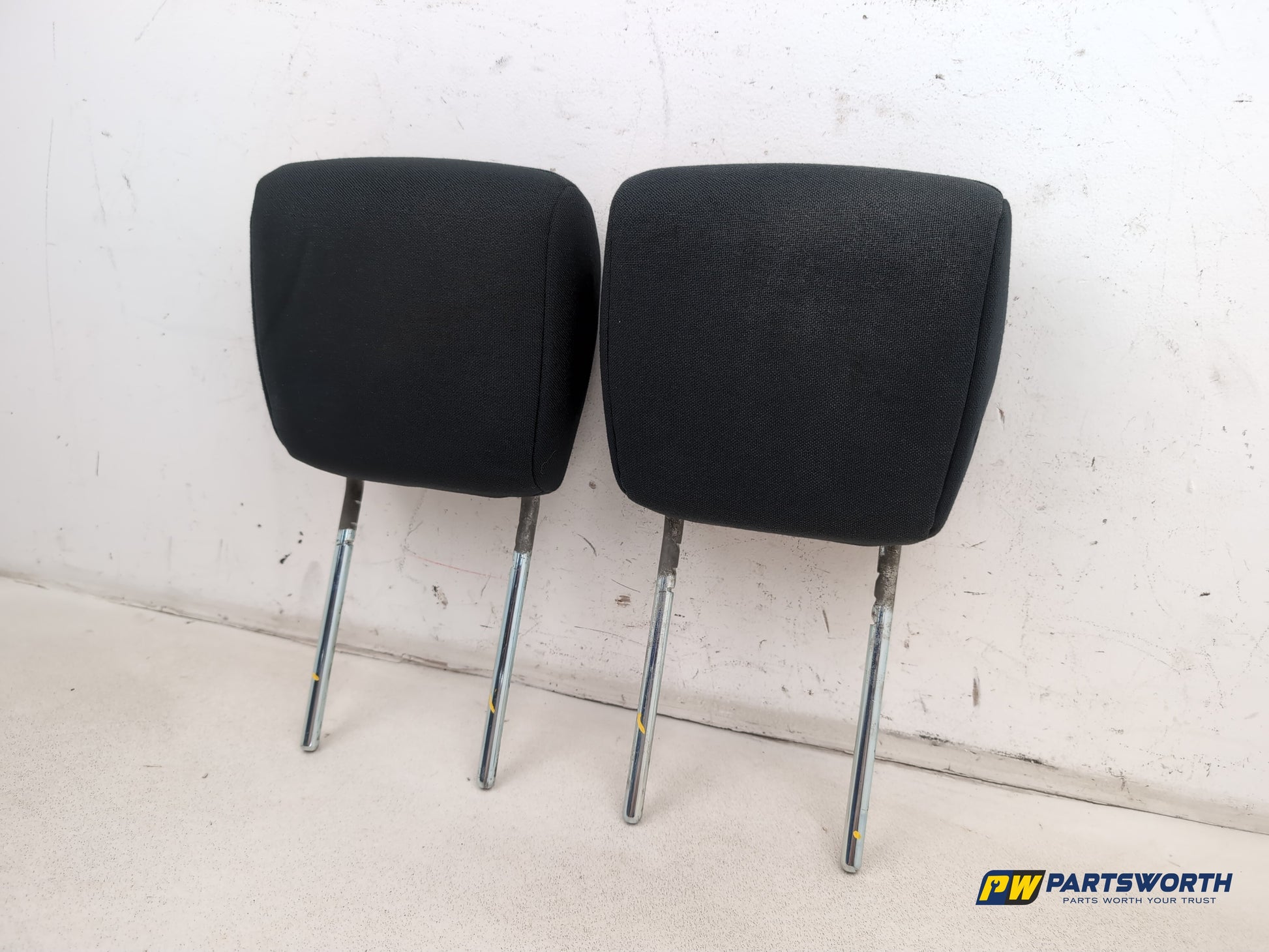Rear Headrest 3
