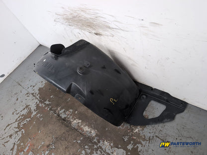 Moulding Wheel Arch Front RH 3