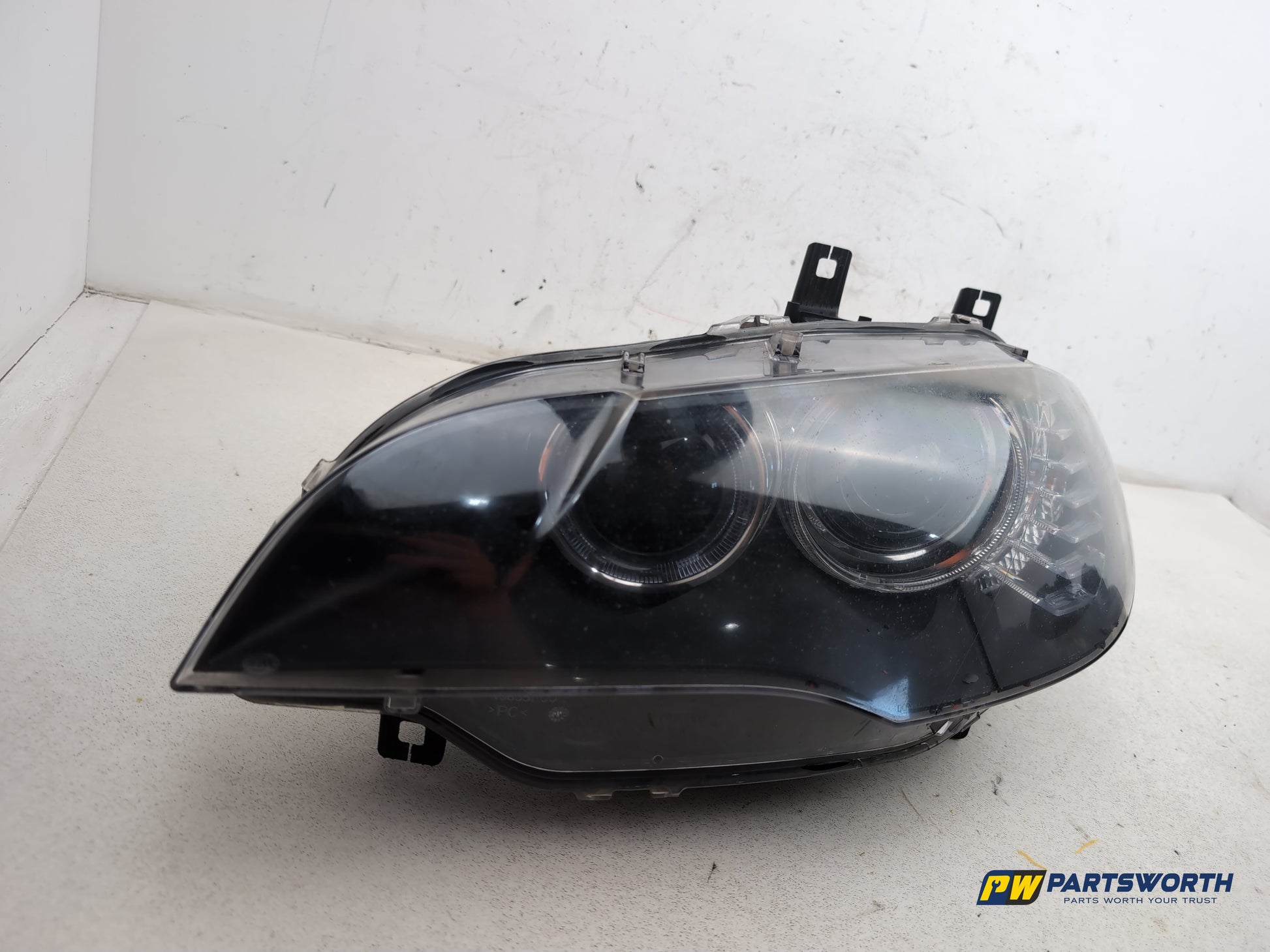 Headlamp LH 3