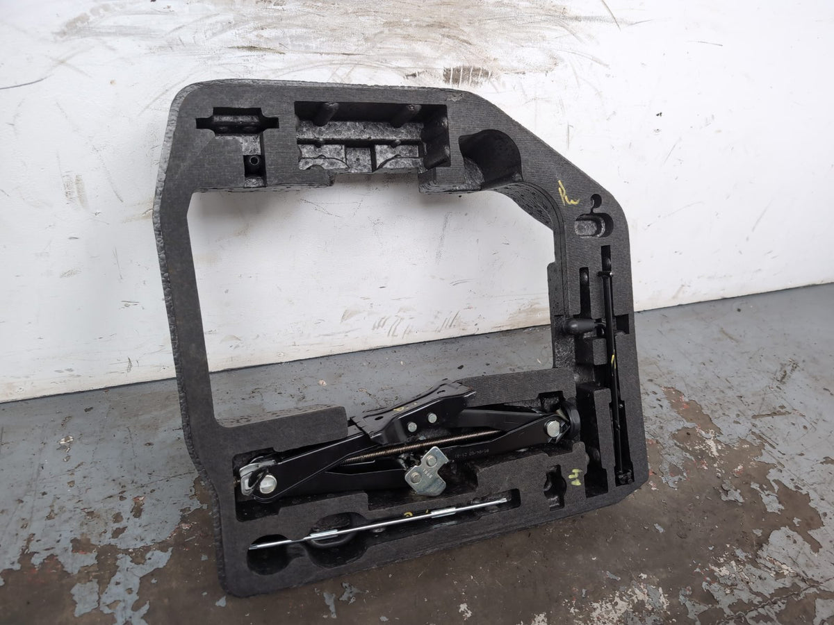 Vehicle Tool Kit 3