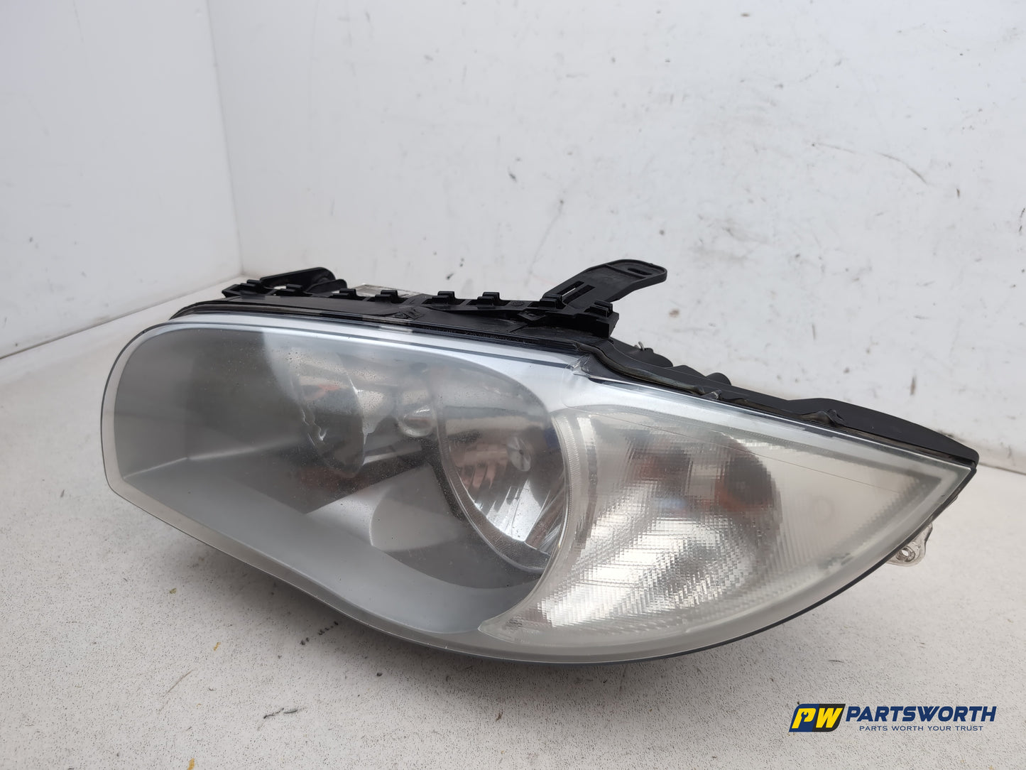 Headlamp LH 3
