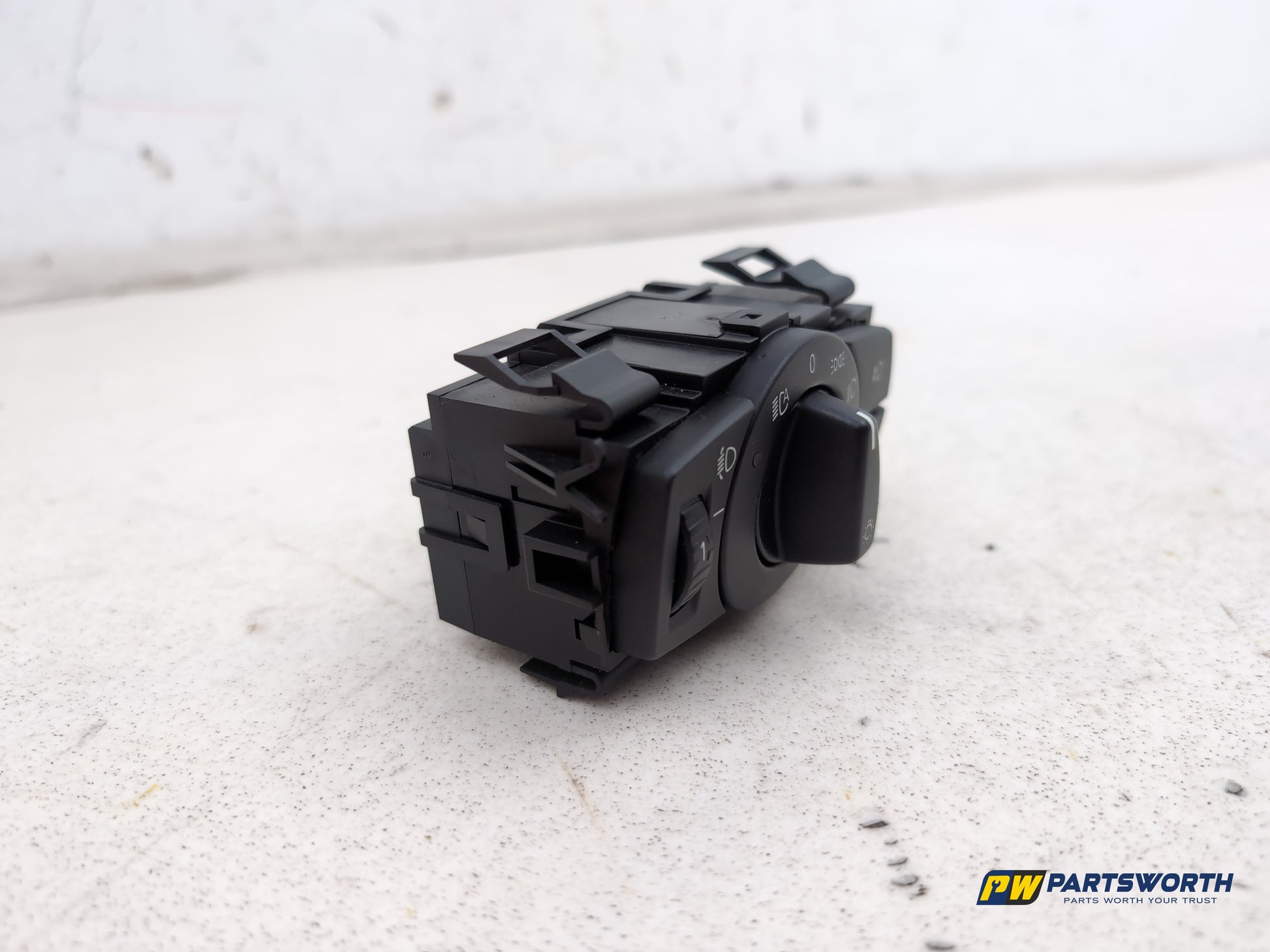 Switch Headlamp 3