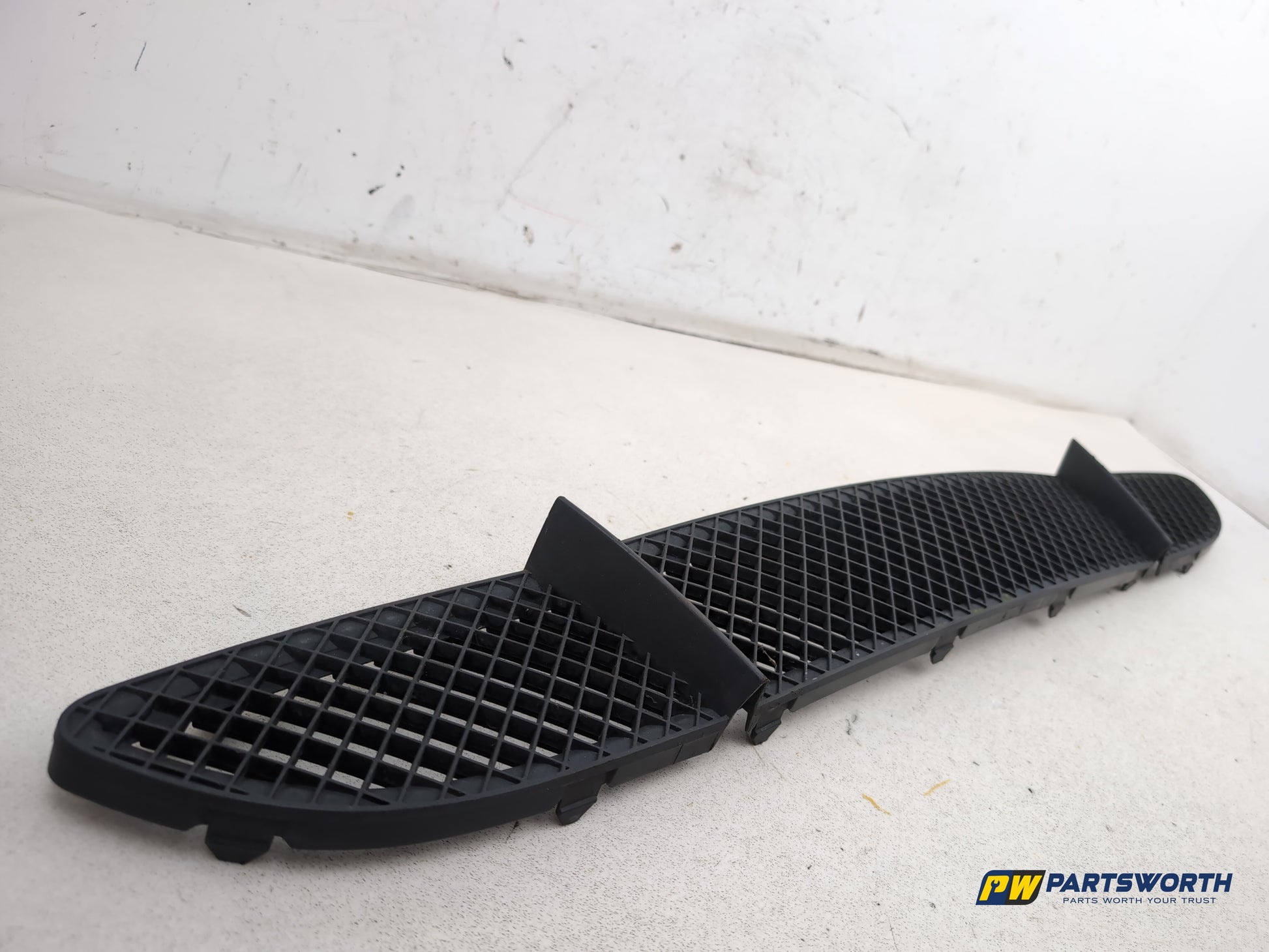 Grille Front 3