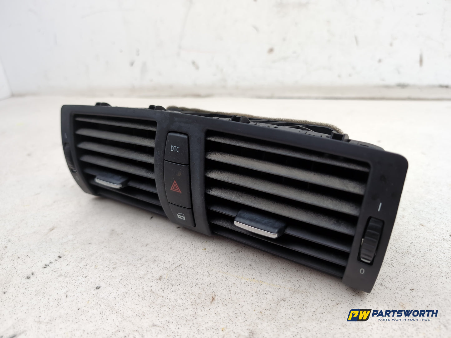 Dashboard Trim With Air Vent  3