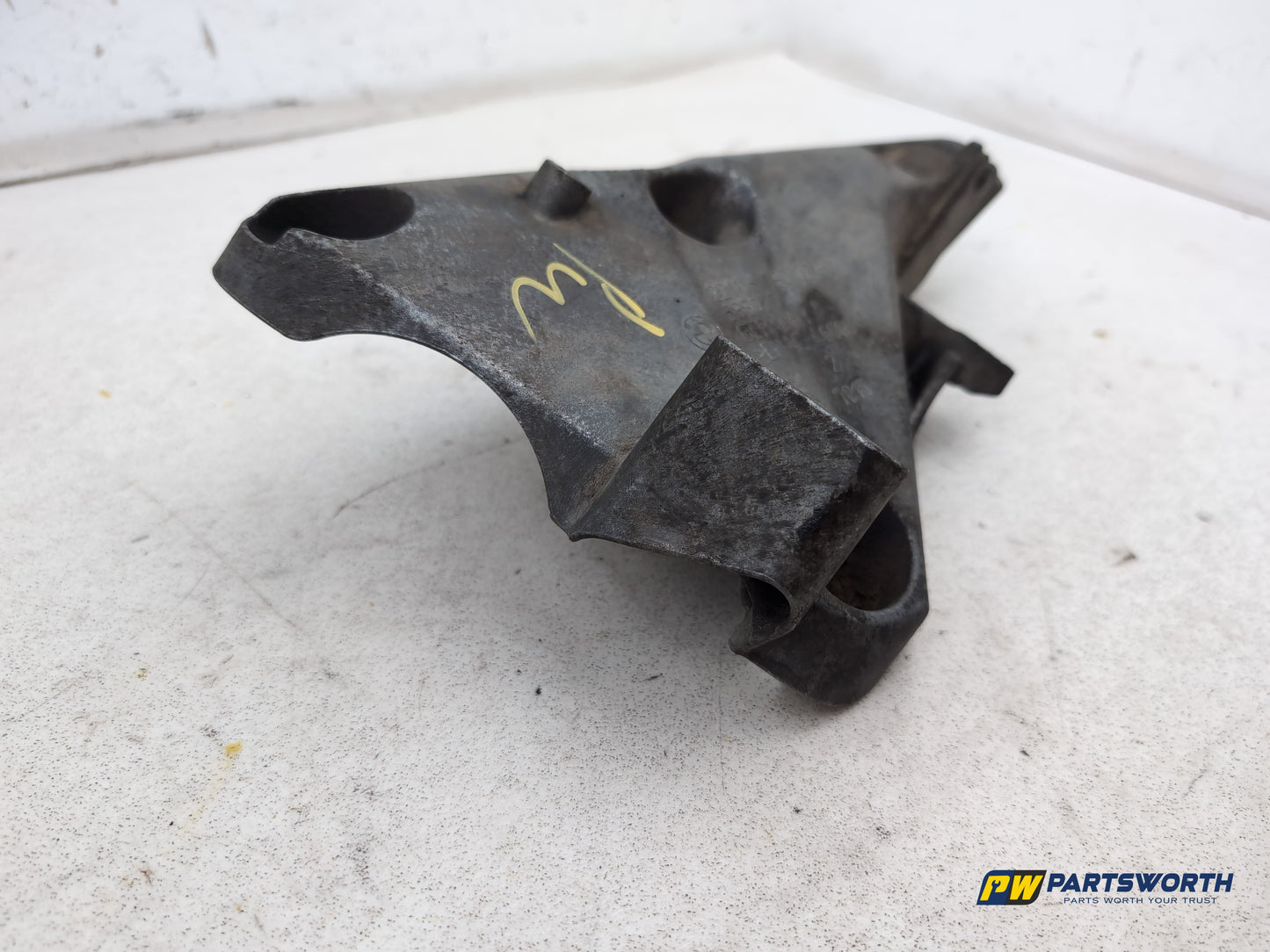 Engine Mounting Bracket 3