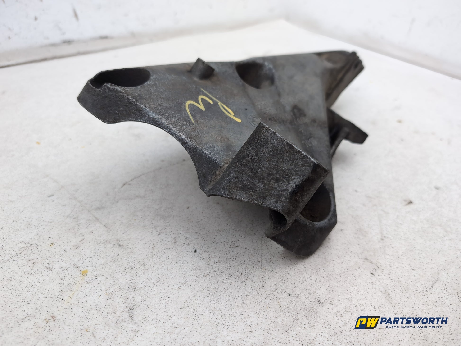 Engine Mounting Bracket 3