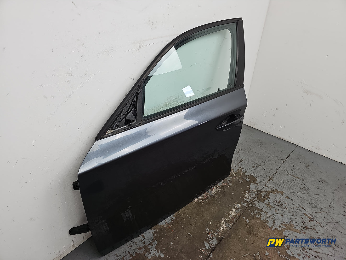 Door Front LH 3