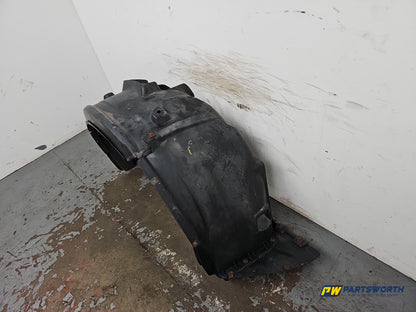 Moulding Wheel Arch Front RH 3
