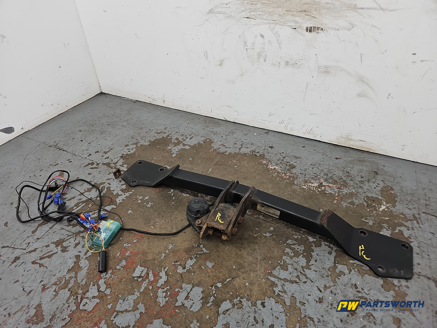 Tow Bar 3