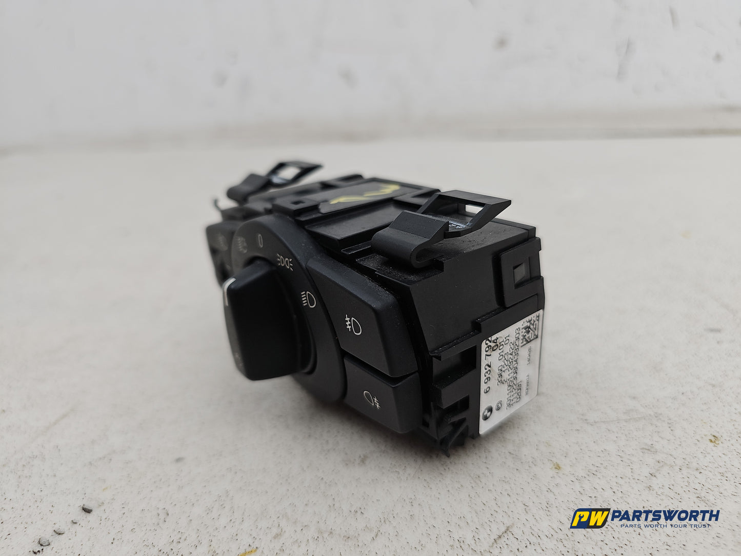 Switch Headlamp 3
