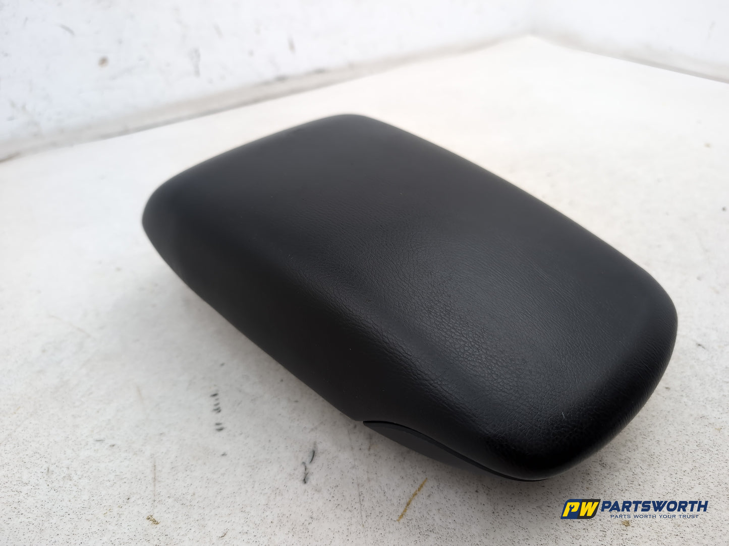 Centre Console Armrest 3