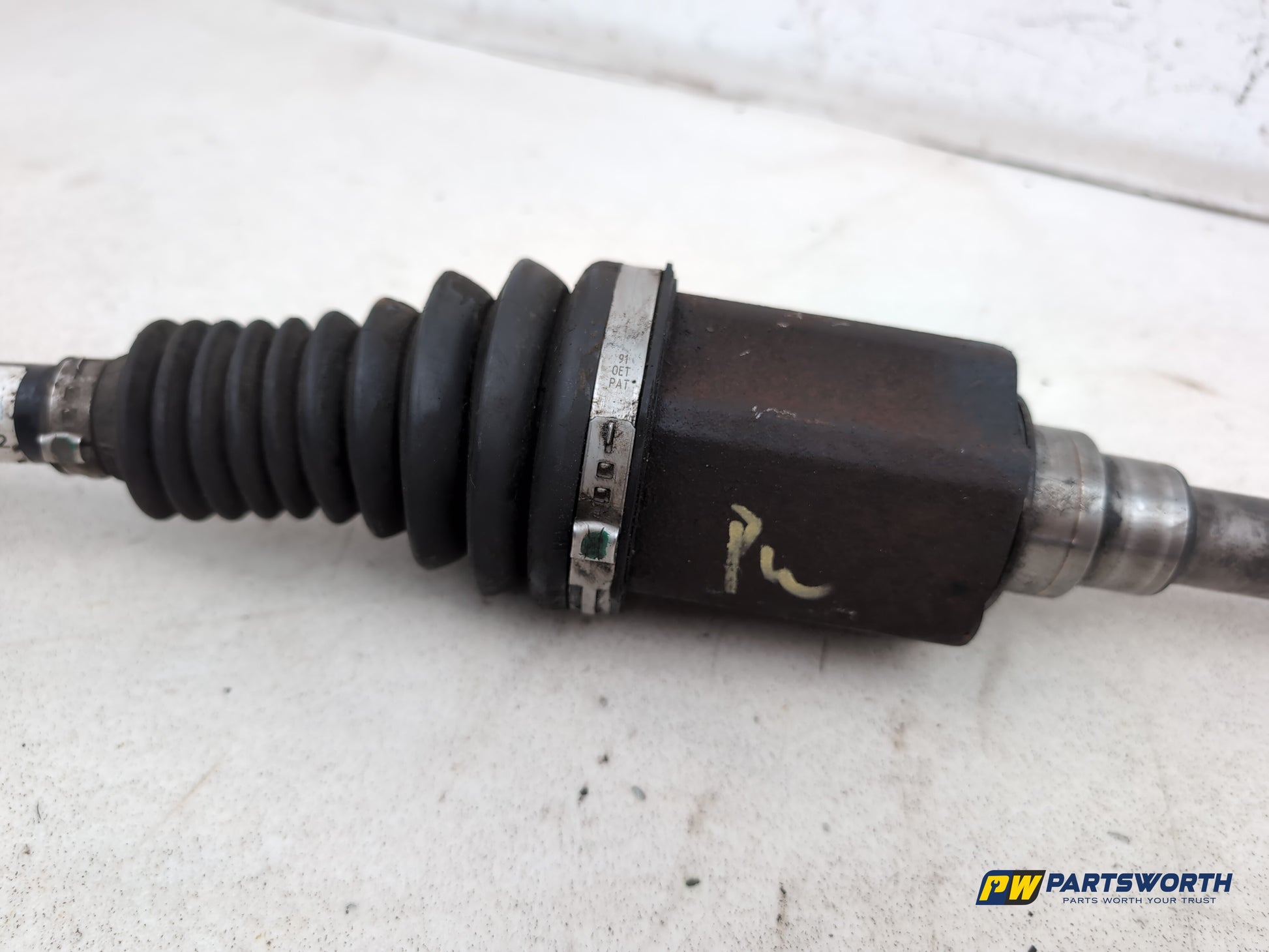 Driveshaft Front RH 3
