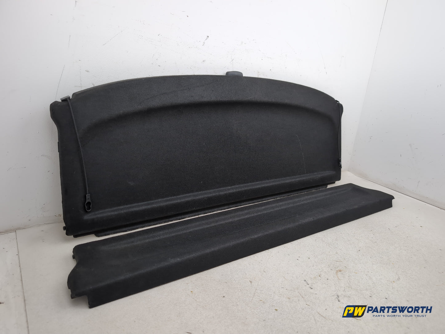 Parcel Shelf 3