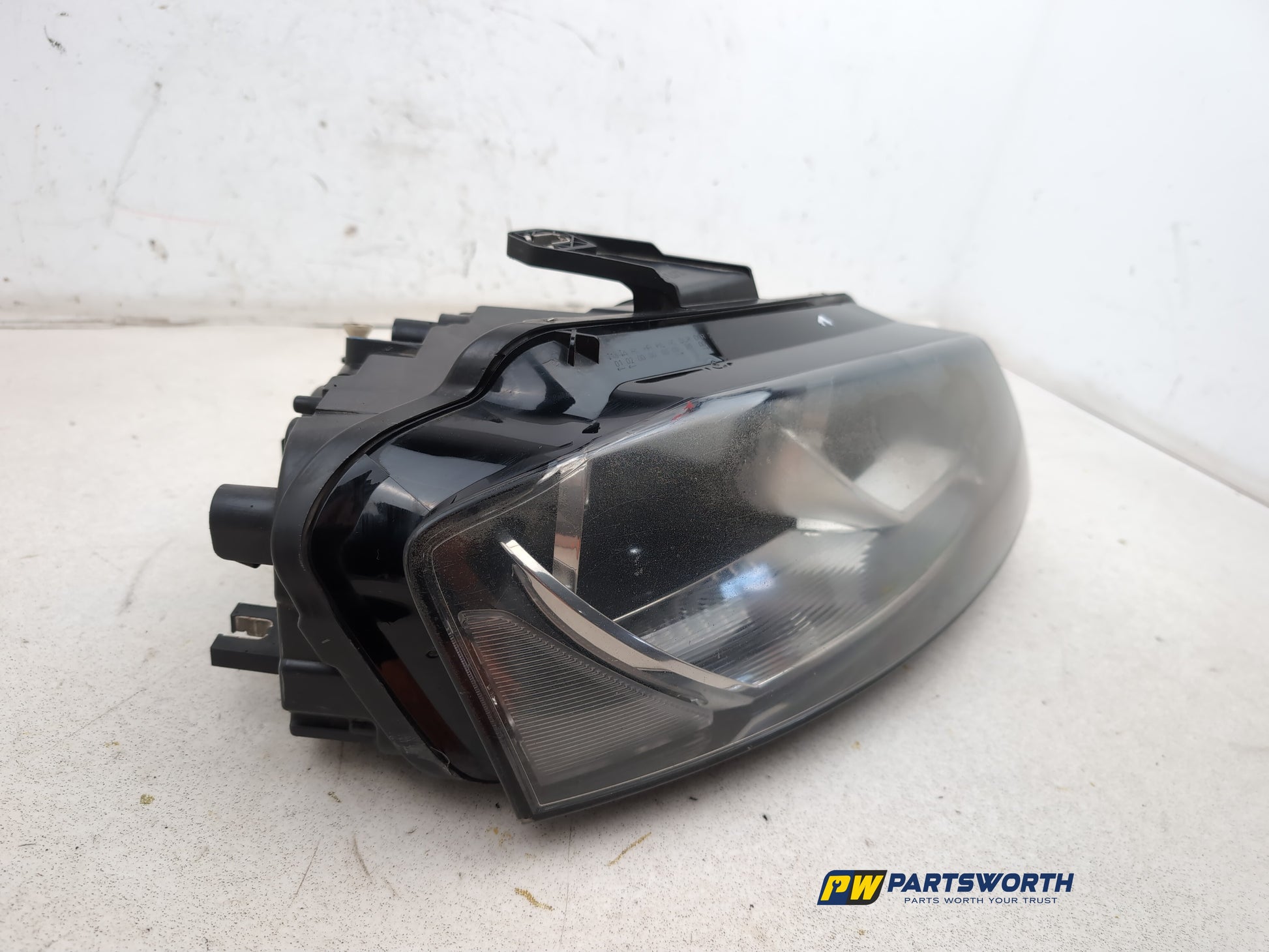 Headlamp RH 3