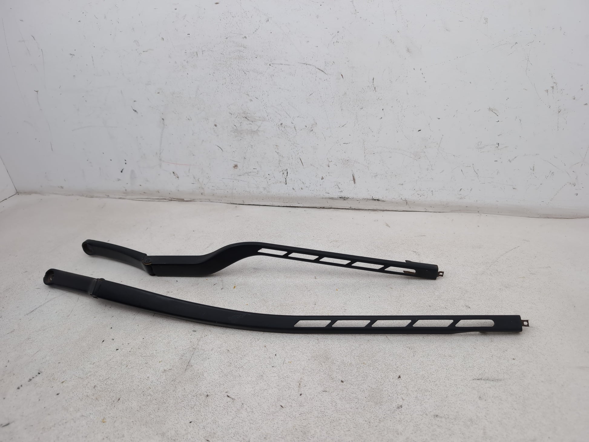 Wiper Front Arm 3